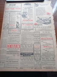 Vatan Gazetesi - 18 Eylül 1949 - Atlantik Konseyi Müdafaa Planı - Başbakan Yardımcısı Nihat Erim'in Anadolu Ajansına Beyanatı - Fenerbahçe Demirspor'u Galatasaray Altay'ı Yendi - Türkiye'de İşçi Davası - Stalin Mareşal Tito İle Anlaşmak İstemiş - İsmet İnönü - Türkiye'ye Yapılacak Askeri Yardım - Berlin Oteli Yazan Vicki Baum Yazı Dizisi - Feridun Fazıl Tülbentçi - Doktor Tarık Zafer Tunaya Tarih Neşriyatı - Atlas Sineması - Özel Şişli Terakki Lisesi - İkinci Dünya Harbini Tek Başına Durdurmak İsteyen Adam - Rudolf Hess - Ecnebi Karikatürleri - Eski Beyoğlu Yazı Dizisi - Nimet Ve Celile Danişmend Resim Sergisi Açıldı - New York'tan Kaliforniya'ya Bedava Seyahat Yazı Dizisi - P&H Ekskavator - Veliefendi'de At Yarışları - Siemens - Good Year - Hacı Nazif Çelebi