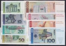 Almanya 8 Adet Lot Fantazi (Gerçek Para değildir) Para ÖZEL BİR FİRMA TARAFINDAN HAZIRLANMIŞ 5 - 10 - 20 - 50 - 100 - 200 - 500 -1000 MARK-ORJİNAL PARA DEĞİLDİR (D-50)