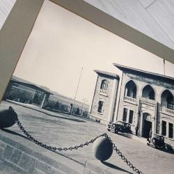 Türkiye Büyük Millet Meclisi İkinci Binası Büyük Boy Sonradan Basım ( 1980'ler ) Orijinal Fotoğraf.