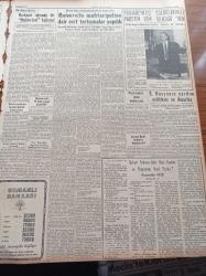 Yeni İstanbul Gazetesi - 27 Şubat 1956 - Kıbrıs'la İlgili Yeni Temaslar - Makarios İngiltere'ye Cevabını Dün Bildirdi - Adnan Menderes Yeni Bir Üniversiteler Kanunu Çıkartacağız - Vali Fahrettin Kerim Gökay Elektrik Türbinine Yol Verirken Muhaliflerini De Topa Tuttu - Sovyetlerin İçerden Baltalama Tekniği - Torik Balığının İçinde Kasım Gülek'e Verilen İstida - Halide Edip Adıvar Pazartesi Konuşmaları - Gog Yazan Giovanni Papini Yazı Dizisi - Elektrik Fabrikasında Yeni Tesisler Dün Açıldı - Herkesin Ağzında Bir Muhtariyet Kelimesi - Balıkçılara Hükümetin Yapacağı Yeni Yardımlar - Suriye İktisadi Heyeti Bugün Geliyor - Beynelmilel Otomobil Sergisi - 10 Ton Kaplumbağa Kurbağa Ve Salyangoz Sattık - Denizli İstanbul'u Yine Yendi - Küçük Hikâye Pazar Uykusu - Galatasaray'ın 50. Yıl Pilavı 18 Mart'ta -  Türkiye Kros Birinciliği - Opon Ağrı Kesici - Remington Rand Daktilo - Çapamarka