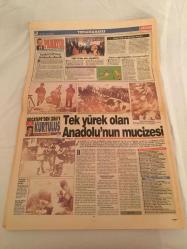 AKŞAM GAZATESİ,1 EYLÜL 1995,ANKARAYI SARSAN GAZETECİ,SIRPLAR,GOROSSMAN,İSMAİL HAKKI KARADAYI,TANSU ÇİLLER,GALATASARAY,KOCAELİ,FENERBAHÇE,SÜLEYMAN SEBA,