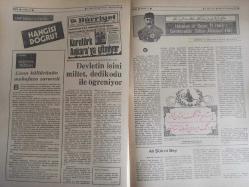 Sebil Haftalık Siyasi, Edebi, Tarihi, İlmi Gazetesi - 2 Eylül 1977 - Sayı:88 - Nerede Fuzuli İş Varsa Devlet Onunla Uğraşıyor - 19 Bin Hektar Orman Kül Oldu - Zarar 1.5 Milyar - İmam Hatib Mi'yarı - Kadir Mısıroğlu - Ali Şükrü Bey - Tebliğ Hürriyeti - Ahmed Selami - Türkiye'nin Sancısı - Eskiyen İlericiler Göbekçi Olur - Ucuz Müslümanlık Anlayışı - Sadık Öarslan - Dost Kazığı - Müslümanın ise Çektiği İdareciden - Lisan Kültürünün Muhafaza Zarureti - Mustafa Yazgan - Devletin İşini Millet, Dedikodu ile Öğreniyor - Sultan Abdülaziz Han - Yaşar Koçak - Ali Şükrü Bey - Merec-el Bahreyn - Nusret Tura - Sadaka-i Fıtır - Ramazan Eğlenceleri - Latin Harfleri ve Neticesi - Sadık Albayrak - İslam'a Suikasdin Bir Cüz'üdür - Müslüman Türkiye Mücadelemiz - Aranıyor Kimse Yok Mu? fotoğraf ve haberi - Tam Takım Gazete