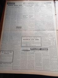 Vatan Gazetesi - 25 Mart 1954 - Yargıtay'ın İlk Kadın Üyesi Melahat Ruacan - Demokrat Parti'nin İstanbul Adaylarını Genel Merkezin Tayin Etmesi Muhtemel - Almanya Başbakanı Doktor Adenauer Dün Tarihi Eserleri Tetkik Etti - Said-i Kürdi Davası Beraatimizle Bitti - Ankara Paktı Askeri Görüşmeleri Dün Başladı - Yunanistan'da Kıbrıs İçin Nümayiş Yapıldı - Beden Eğitimi ve Spor Öğretiminin Kurucusu Selim Sırrı Tarcan'ın 80. Doğum Yılı Kutlandı - Pilotsuz Uçaklar Avrupa'ya Geldi - Migros İçin Mühim Bir Toplantı - Papa Komünistlerle Mücadele Edenlerin Başında Geliyor - Selahattin Manço Vefat Etti - Jigolo Yazan Daniel Harper Yazı Dizisi - 12. Konservatuar Konseri - Adalet Genç Milli Takımı Dün 6 1 Mağlup Etti - Mareşal Tito 20 Nisan'dan Sonra Geliyor - General Ali Fuat Cebesoy'un Siyasi Hatıraları Yazı Dizisi - Dikine Kalkıp İnen Vto Uçakları - Pond's Kremleri