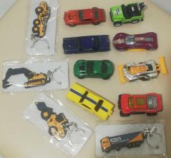 Hot wheels matchbox vb. Metal model arabalar ve iş inşaat nakliye araçları anahtarlık set koleksiyon dekor hediye nostalji tasarım süs hobi eğlence vintage aksesuar promosyon reklam Hediyelik dekorluk retro minyatür diorama ölçekli