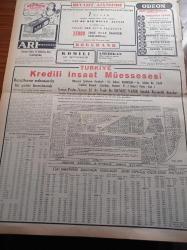 Vatan Gazetesi - 2 Nisan 1954 - Demokrat Parti İstanbul Adaylarının İhtilafı Devam Ediyor - Dolmabahçe Sarayındaki Basın Balosu İçin İtalya'dan Gelen Yıldızlar - İtalyan Sinema Yıldızı Yvonne Sanson - Ankara Eski Belediye Başkanı Atıf Benderlioğlu İsnatları Reddediyor - Ramideki Göçmen Evleri Hakkında - Dumlupınar Şehitleri Anılacak - Teknik Okulundan 825 Öğrenci Grev Halinde - Ticaret Bakanı Fethi Çelikbaş - Migros'un Mukavelesi Hazırlanıyor - Sovyetler NATO'ya Kabul Edilmeyecek - Teknik Okulundan 825 Öğrenci Grev Halinde - Profesör Fuat Köprülü Kıbrıs'a Dair Görüşünü Açıkladı - Demokrat Parti İstanbul Adaylarından Aleksandr Haçopulos - Brezilya Plajlarında Bikini Yasak - Artistler Tiyatroyu Kapatıp Turneye Çıkmak İstiyor - Bu Yıl Bahar Bayramı Parlak Surette Kutlanacak - Soprano Leyla Gencer İtalya'dan Döndü - General Ali Fuat Cebesoy'un Siyasi Hatıraları Yazı Dizisi - Dünyanın En Çok Kullanılan İlacı Aspirin - Jigolo Yazan Daniel Harper Yazı Dizisi - Beşiktaş Takımı
