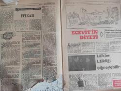 Sebil Haftalık Siyasi, Edebi, Tarihi, İlmi Gazetesi - 7 Nisan 1978 - Sayı:119 - Nişan ve Düğünlerden Bile Vergi Alınacak - Zamlar ve Devalüasyondan Sonra; Vergi Furyası Geliyor - Okuyucularımızla Hasbihal - Ecevit'in Diyeti - Laikler Laikliği Çiğneyebilir mi? - Lütfi Fikri Bey - Kadir Mısıroğlu - Avrupa Deyince - Ahmed Selami - Selahaddin Es - Amerika'yı Sahiden mi Tökezlettik? - Beynelmilel Tedbirlere Karşı Cihaşumul İslam Tesnüdü - Kıbrıs'ta Birşeyler Oluyor! - Devrimci ve Kafası - 23 Mart'lardan Butto ve Menderes'lere - Memduh Tuğmaç - İki Emekli Orgeneral - İslam'a Karşı Her Hareketin Menşe'i Selanik - Dil ve Edebiyat - Kur'an'ın Gölgesinde - Seyyid Kutub - İslam ve Faiz Nizamı - Kendi Kendini Yiyen Rejim - Sadık Özarslan - Alfabe Değişikliğinde Dış Türklerin Rolü - Bu Savcı Kimin Savcısıydı? Akıncı ve Ülkücü Teşkilatlara fotoğraf ve haberi - Tam Takım Gazete - Bazı Sayfaları Yırtıktır
