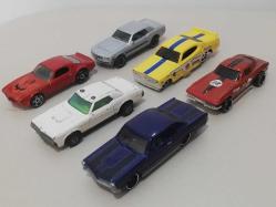 Corgi Juniors matchbox hot wheels model arabalar corvette mustang mercury cougan vb. Koleksiyon Antika Dekor Hediye Obje Figür Oyuncak Biblo aksesuar vintage süs nostalji tasarım hobi eğlence reklam promosyon Hediyelik dekorluk retro minyatür diorama ölçekli