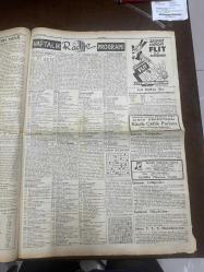 CUMHURİYET GAZETESİ-9 TEMMUZ 1939-HALİD ZİYA UŞAKLIGİL YENİ ESERİ İHTİYAR DOST -DANZİG ŞEHRİ NÜMAYİŞLERE SAHNE OLDU-DEMİRSPOR VEFA SPOR