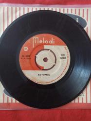 Rana Alagöz - Romen Kızı / Köyümüz 45'lik Nadir Plak