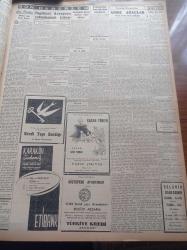 Cumhuriyet Gazetesi - 11 Mart 1957 - Muhalefetin Kampanyası Dün İzmir'de Başladı - Hürriyet Partisi Genel Başkanı Fevzi Lütfi Karaosmanoğlu - İsmet İnönü'yü Demokrat Parti'liler de Karşıladılar - Göz Bankası Kuruluş Hazırlığı - Ömer Besim Kupasını İlhami Koç Kazandı - Karamanlis Makarios'a Mesaj Yolladı - İran Şahı Muhammed Rıza Pehlevi Yarın Suudi Arabistan'a Hareket Ediyor - Kasım Gülek Dün CHP'li Gençler'e Hitap Etti - İsrail Arablarla Arasındaki İhtilaflara Dair La Haye Adalet Divanının Kararını Tanımayacağını Açıkladı - Peride Celal Kırkıncı Oda Yazı Dizisi - Hasan Ali Yücel Ömer Seyfeddin Yazı Dizisi - İdam Sehpasında Can Veren Devletliler Yazı Dizisi - Sergi Sarayında Caz Konseri - Pazartesi Konuşmaları Bedri Rahmi Eyüboğlu - Orkestra Şefi Bruno Walter Kalp Krizi Geçirdi - Resimli Roman - Mormon Mezhebi Ve Kurucusunun Dramı - Lefter Küçükandonyadis - Vefaspor