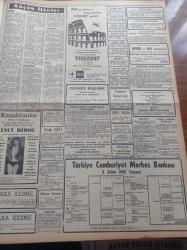 Zafer Gazetesi - 14 Şubat 1958 - Dost ve Kardeş Libya'dan Dönen Celal Bayar'a İstanbulluların Büyük Tezahüratı - Başvekilimiz Adnan Menderes - Hariciye Vekili Fatin Rüştü Zorlu Dün Bonn'a Gitti - Selwyn Lloyd Atina'da Anlaşma Zemini Elde Edemedik Dedi - Ayrancı Barajına Yarın Su Verilmeye Başlanıyor - Çanakkale Abidesi İçin Yardımlar - Bir Füze 4 Günde Aya Sevkedilebilecek - Lütfi Kırdar Et Ve Balık Kurumunda - Profesör Doktor Nüzhet Şakir Dirisu Paris'e Gitti - Büyük Barajlarımız Yazan Süleyman Demirel  Yazı Dizisi - Amerikalılar Ege'de Krezüs'ün Mezarını Arayacak - Vatikanı Ayaklandıran Yıldız Belinda Lee - Kazablanka Pavyonda İnci Birol - Mason Balosu Ankara Palas Salonlarında - Celal Bayar'ın İstanbul'da Karşılanışından Fotoğraflarla İntibalar - Grekoromende Ankara Helsinkiyi 4 3 Yendi -  Fenerbahçe Basketbolda Teknik Üniversite'yi Yendi