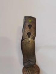 GÜMÜŞ BİLEKLİK, DÜŞÜK AYAR GÜMÜŞ ALPAKA ÜZERİ SAVATLI  BİLEKLİK.