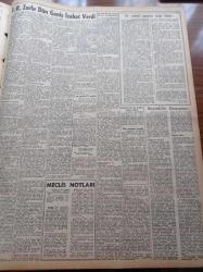 Zafer Gazetesi - 26 Şubat 1958 - Eşsiz Ses Sanatkarı Sabite Tur Gülerman Konak Pavyonda - Dış Politikada Muhalefetin Fikirsizliği - Dahiliye Vekili Namık Gedik'in izahları Cumhuriyet Halk Partisini Şaşkına Çevirdi - Hariciye Vekili Fatin Rüştü Zorlu - Dış Politikamızda 1950'den Evveli ve Sonrası - Başvekil Adnan Menderes Alacağımız Tedbirler Kaçakçılığı Önleyecektir Dedi - Ankara Valisi ve Belediye Reisi Kemal Aygün'e Ayaş Fahri Hemşehriliği Tevcih Olundu - Gölcük Harp Tersanesinde İnşa Edilen 1 Su Gemisi İle 2 Takip Motoru Denize İndirildi - Milli Müdafaa Vekili Etem Menderes - Vitormon - Küçük İlanlar - Pe Re Ja Limon Kolonyası - Ziraat Bankası - Küçük İlanlar - 19 Şubat 1958 Yardımsevenler Haftası - Yenimahalle Alemdar Sinemasında Şöhretin Sonu Filmi - 14 Milyonluk Oto Parçası Tevzi Edilecek - Artvin Mebusu Yaşar Gümüşel'in Tavzihi