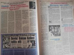 Sebil Haftalık Siyasi, Edebi, Tarihi, İlmi Gazetesi - 22 Mayıs 1980 - Sayı:228 - İslam Savunma Sistemi - Türk Kadınlarını Kurtarmanın Tek Yolu İslam'a Dönüştür! - Almanya'da İslam'dan Uzaklaşan Türk Kadınları Bunalıma Sürükleniyorlar! - Kadayıfın Öbür Yüzü - Kadir Mısıroğlu - Giscard'ı Düelloya Çağırmam Gerekirdi - Fildişi Kuleden - Marksist Düşünceler ve Müslüman Dünya - Cemil Meriç - Buhranın Temeli Eskidir - Sadık Albayrak - İlmi Kelam - Düşünce Hayatımız - Mustafa Miyasoğlu - Devlet Bakanı Kelleci İstifa Etti - Onbirinci İslam Konferansı Toplandı - İkibin Yıldan Beri Hristiyanlığa Bağlı Olan Batı Bugün Doğum Sancıları İçindedir - Güneş Batıdan Doğuyor - Kadir Mısıroğlu - Rusya'da Müslümanlar - Türkistan'da Müslümanlar Lenin Heykellerinin Minareleri Aşmasını da Bir Türlü Hazmedemiyorlar - Mücahideler, Sizler İçin - Kısmet - Mine Alpay - İsmail Hakkı Koyalı ''Üstün Hizmet Armağanı'' Aldı fotoğraf ve haberi - Tam Takım Gazete