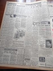Zafer Gazetesi - 23 Mart 1958 - Reisicumhur Celal Bayar Dün Ankara'ya Avdet Etti - Devlet Su İşleri Yıllık Toplantısı Nihayete Erdi - Devlet Su İşleri Umum Müdürü Süleyman Demirel - Kıbrıslı Rumlar Taşkınlıklarını İleri Götürüyorlar - Türk Hava Yollarında Kaydedilen İnkişaflar - 35 Yeni Transformatör İstasyonu Daha Açılıyor - Üsküdar Vapur Faciasna Dair Tahkikat - Elizabeth Taylor'un Kocası Mike Todd Uçak Kazasında Öldü - Patlayan Top Mermisi İki Çocuğu Öldürdü - Anadolu Kaleleri Alanya Kalesi - Sanatkar Kızkardeşler Maria Vlady ve Odile Versois - Ramazan Sohbetleri - Feza Yolcuları Yazı Dizisi - Ay'da İlk Gecenin Sabahı - Balkan Kros Şampiyonası - Fenerbahçe Göteborg Takımını Yendi - Üstad Münir Nurettin Selçuk Büyük Sinemada