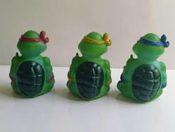 Vinly Toy Ninja Kaplumbağalar Ninja Turtles 3 lü Plastik Oyuncak 80 ler