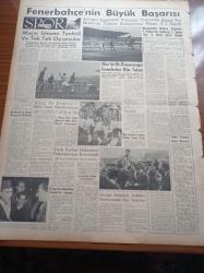 Zafer Gazetesi - 20 Kasım 1959 - Brigitte Bardot Anne Oluyor - Ekselans Eyüp Han'ın Ziyaretleri - Yüksek İslam Enstitüsü Dün Merasimle Açıldı - Firari Şakiler Yakalandı - Başvekil Adnan Menderes - Reisicumhur Celal Bayar - Bir Sodyum Roketi Atıldı - Galata Köprüsü Kaldırılacak - İl Olacak Yeni Üç Kazamız Bandırma Edremit Ve Osmaniye- Amerika'nın Güvendiği Silah Atom Denizaltısı - Doktor Kemal Menteş Doçentlik Unvanını Aldı - Sovyetlerin Batı Almanya Başvekili Adenauer'e Yönelttiği Tenkitler - Nil Anlaşması - Fezaya Dair Bazı Gizli Görüşmeler Yapılmış - Pakistan Milleti Türkiye'ye Karşı Hayranlık Duymaktadır - Fenerbahçe'nin Büyük Başarısı Fransa Şampiyonu Nice'i Yendi - Türk Futbol Hakemleri Federasyonu Kurulacak - Can Bartu Omuzlarda - Nice Takımı Şerefine Fenerbahçe Yemek Verdi