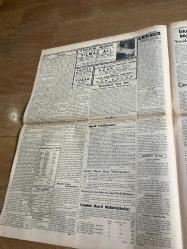 Cumhuriyet gazetesi 12 Nisan 1940-Hollanda ve Belçika geniş müdafaa tedbirleri aldı-Kızılırmak taştı-taksim sineması Yılmaz Ali-Ankara borsası- takas pirimleri-aşk ve macera romanı ilk ve son yazan Esad Mahmud karakurd-doktor Sadreddin onaran-dr Suphi Şenses-Sümerbank yerli mallar pazarları