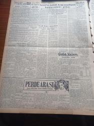 Vatan Gazetesi - 15 Ağustos 1950 - Bulgar Notası Ankara'ya Geldi - Bugün Ankara Vapuru İle Gelecek Olan Fuat Köprülü Celal Bayar Ve Adnan Menderes'le Görüşecek - Ömer İnönü Dün Olga İle Yüzleştirildi - Milli Eğitim Bakanı Tevfik İleri Maarifimizi Komünistlerden  Temizleyeceğiz - Kore'ye Gidecek Askerlerimiz - Vaşington Büyükelçimiz Feridun Cemal Erkin Gitti - Muhtar Seçimlerinde Kati Netice Alınamadı -W. A.Y. Toplantısı Devam Ediyor - Kasım Gülek İktidarı Tenkid Ediyor - İsrail'in Kendi Arap Ekalliyeti Hakkındaki Planı - Yeşil Kurt Meselesi - Truman'a Hücumlar - Kanunî Sultan Süleyman Yazan Feridun Fazıl Tülbentçi Yazı Dizisi - Arjantin Devleti Kurucusu General Don Jose De San Martin'in Ölüm Yıldönümü - Senenin En Büyük Müsameresi Açıkhava Tiyatrosunda - Münir Nurettin Selçuk - Müzeyyen Senar Işıl - Dümbüllü İsmail - Rüçhan Çamay - Emlak Bankası - Dodge Otomobil - Pan American