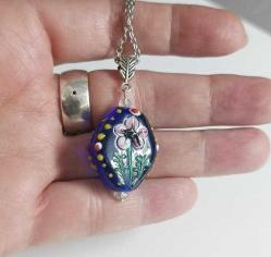 El Yapımı Lampwork Çivit Mavisi Cam ve Kristal Taşlı Gümüş Kaplama Kolye