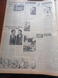 Vatan Gazetesi - 11 Ocak 1954 - Orta Doğu Mevzii Savunma Paktı Kurulacak -  Aziz Mısri Rusya Mısır'a Yardım Edecek Diyor - Millet Partisinin Eski Başkanı Hikmet Bayur Millet Partisinin İçyüzüne Dair İfşaatta Bulundu - Büyük Bir Anket Açıyoruz Seçimde Reyinizi Hangi Partiye Vereceksiniz - Nihat Erim İçin Tahkikat Açılacak - Verem Savaş Haftası Dün Başladı - Berlin Konferansının Yeri Tayin Edilemiyor - Göç Yolları Tıkadı Yazan İlhan Engin Yazı Dizisi - Ölçü Aletleri Nizamnamesi Değiştirildi - Şehir Tiyatrosu - Fotoğraflarla Haberler - Türk Filmi Balıkçı Güzeli Atlas Sinemasında - Cüneyt Gökçer - Ayten Çankaya - Renan Fosforoğlu - Cem Kurt Çizen Bedri Koraman - Yeni Türk Filmi Aramızda Yaşayamazsın - Veba Yazan Albert Camus Yazı Dizisi - Kraliçe Elizabeth'i Ölümle Tehdit Eden Bir Mektup - Basketbol Teşvik Turnuvasını Galatasaray Kazandı - Vefa Adalet'i Mağlup Etti - Good Year Lastikleri - Çapamarka
