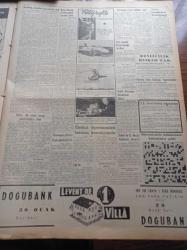 Vatan Gazetesi - 17 Ocak 1954 - İsmet İnönü Bu Sinirli Havayı Yatıştıracağız Dedi - Celal Bayar'ın Amerika'yı Ziyareti Bir Merhale Sayılıyor - Amerikalı İktisatçı Thornburg Müşkülleri Yeneceksiniz Dedi - Ucuzluk Kralı Migros Teşkilatı Kurucusu Duttweiler Bugün Geliyor - Almanya'ya Pilotsuz Uçak Gönderilecek - Dumlupınar Şehitlerine İthaf Edilen Film Kahraman Denizciler İpek Sinemasında - Turgut Özatay - Göç Yolları Tıkadı Yazan İlhan Engin Yazı Dizisi - Komünizm Propagandasının Sanık Filmcilerin Duruşması - Cemil Filimer - Fidyasa Ait Heykel - Marilyn Monroe'nun Kocası Aforoz Edildi- Vatan Seçim Anketi - Broadway'e Gidecek Alman Yıldızı Hildegard Knef - Arı Unları - Nasıl Zengin Oldular Yazı Dizisi - Hasan Derman Çıraklıkla Hayata Atılmıştı - Dilber Sanatkar Nevin Aypar Puro Tuvalet Sabunları Kullanıyorum Diyor - Zeki Müren Siemens İnkılap Yaratan Bir Radyodur Dedi