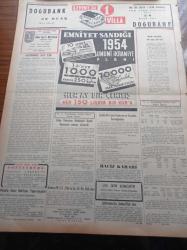 Vatan Gazetesi - 19 Ocak 1954 - Celal Bayar İngiltere'ye Vardı - Yabancı Sermaye Tasarısı Kanunlaştı -  Migros Teşkilatı Kurucusu Duttweiler Vali Fahrettin Kerim Gökay İle Görüştü - Fırıncılar 31 Ocak'tan Sonra Ekmek Pişirmeyecekmiş - Abdülbaki Fevzi Vefat Etti - İş İdaresi Enstitüsü Kurulması Hazırlığı - Münir Nurettin Selçuk'un Bu Geceki Konseri Tehir Edildi - Göç Yolları Tıkadı Yazan İlhan Engin Yazı Dizisi - Ay Tutuldu - NATO'da Harp Oyunları Yapılacak - Memlekete Gelen Kore Gazileri - Cem Kurt Çizen Bedri Koraman - Fransa'da Komünistlerin Yaptığı Bir Katliam - Çocuklar Sizin Köşeniz - Veba Yazan Albert Camus Yazı Dizisi - Oktay Akbal - Sabahat Erdemir İsimli Genç Kız Celal Bayar'a Hakaretten Sanık - A. B. C. Namı Altında Üç Milli Takım Kuruluyor - Doğubank - Şehir Tiyatrosu