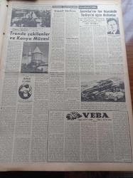Vatan Gazetesi - 21 Ocak 1954 - Mısır Notamıza Cevap Verdi - Cumhurbaşkanı Celal Bayar İngiltere'den Hareket Etti - Galatasaray Lisesindeki Yirmi Altı Öğretmen Mahkemeye Verildi - Maldiv Cumhurbaşkanı Emin Didi Öldürüldü - Profesör Hıfzı Veldet Velidedeoğlu Çok Karılı Olmanın Kötülüklerini Açıklayan Konuşma Yaptı - Son Halife Abdülmecid'in Naaşı Getirilecek - Köy Enstitüleriyle Öğretmen Okulları Birleştiriliyor - Migros Satış Kamyonu Geldi - Göç Yolları Tıkadı Yazan İlhan Engin Yazı Dizisi - Malatya Kayısı Gecesi - Lawrence Bir Şarlatanmış - Trende Çekilenler Ve Konya Müzesi - 7. Konservatuar Konseri - Cem Kurt Çizen Bedri Koraman - Veba Yazan Albert Camus Yazı Dizisi - Oktay Akbal - Halide Edip Adıvar Sinekli Bakkal'ın Çevrilmesiyle Yakından Alakalanıyor- Emniyet Sandığı - Pan American - Avrupa Kibritleri - Şehir Tiyatrosu