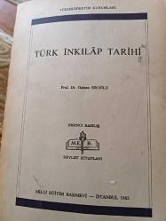 TÜRK İNKILAP TARİHİ - 1. Baskı ( 12 Eylül Cuntacılarının Üniversitelerde zorunlu okutturdukları özel yazdırılmış İnkılap Tarihi kitabı)