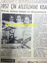 GÜNLÜK SPOR GAZETESİ - 27 KASIM 1957 - FEDERASYON KARMALARI BASKETBOL MAÇINDA ROMANYA'YI 78-69 YENDİK - MİTHATPAŞA STADI İHTİLAFI BÜYÜYOR - LEFTER İYİLEŞTİ - ATAMAN MÜDÜR OLUYOR - 1957 ÇİN ATLETİZMİ - CAROL DAY - LILLE KIR KOŞUSU MİHALİÇ - GÜVENSPOR LİDER OLDU - SUAT MAMAT - SİLAHLI KUVVETLE GÜREŞ ŞAMPİYONASI - OKUL SPOR MAÇLARI - OPON REKLAMI - FAY TEMİZLEYİCİ REKLAMI, NECİP AKAR - YAPI VE KREDİ BANKASI REKLAMI - ANTRENÖR JİRİ KORBLE