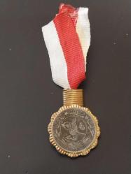 Meşrutiyet Madalyası,  GAYRIRESMİ Hatıra Amaçlı Üretilmiş Sultan Resad 20 Paradan yapılmış Madalyon..2,5 Cm.