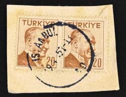 Mektup Zarfından Kesilmiş  / Postadan Geçmiş İkili Pul Filateli - İstanbul 19 Nisan 1951 Damgalı - ATATÜRK - 20 PARA - Türkiye Cumhuriyeti
