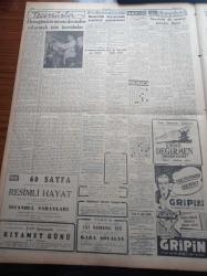 Cumhuriyet Gazetesi - 30 Haziran 1954 - Meclis Bugün Mühim Bir Toplantı Yapıyor - Seçim Kanunu Tadilatı Ve Kırşehirin Kaza Haline Getirilmesi - Tanzim Satış Yerlerinde Dün Şeker Satışı Başladı - Memurların Tasfiyesi İşi Demokrat Parti Meclis Grubunda - Rami Sırtlarında Dün Yapılan Askeri Tatbikat Çok Başarılı Oldu - Bugün Güneş Tutulacak - Ribbentrop'un Hatıraları Yazı Dizisi - Esad Tekeli - İngiltere Dışişleri Vekili Anthony Eden Türkiye'yi Ziyareti - Mithatpaşa Stadında Yapılacak Spor Festivali - Denizcilik Bayramı'nda Yapılacak Müsabakalar - Meşhurlarımızın Garip İnanışları Yazı Dizisi - Çallı İbrahim - Resimli Romanımız Ecel Yenisi- Dünya Kupası - FIFA'nın Bize Çıkardığı Müşkülat - Motokov Emaye Mutfak Eşyaları - Havilland Krem - Dört Başı Mamur Sanatkarlarımızdan Lale Oraloğlu Puro Tuvalet Sabunları Kullanıyorum Diyor - Reks Atom Ve Makarna