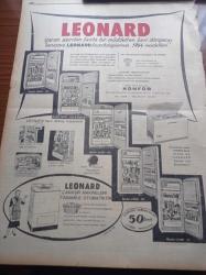 Cumhuriyet Gazetesi - 18 Temmuz 1954 - Malatya Suikastı Davası Dün Karara Bağlandı - Vatan Gazetesi Basmuharriri Ahmed Emin Yalman'ı Öldürmek Maksadıyla Hüseyin Üzmez 20 Sene Ağır Hapis Cezasına Mahkûm Oldu - Talebe Federasyonun Cumhurreisi Celal Bayar'a Ziyafeti - İzmir'de Grevcilerden Üç Kişi Tevfik Edildi - Güreşçilerimiz Yugoslavyada 6 2 Galip Geldi - Kasım Gülek Dün Bir Basın Toplantısı Yaptı - Şehrimizde Sıcaklardan 2 Kişi Öldü - NATO Sergisi Dün Açıldı - Hasan Ali Yücel Köşe Yazısı - Konsolosun Karısı Yazı Dizisi - Birayı Karaborsaya Düşürenler - Robenson Krüzee Adası Batmak Üzere - Ameliyatta Kullanılan Suni Kalp - Karadeniz Kupası Yüzme Yarışları - Hamiyet Yüceses Perihan Altındağ Sözeri Sabite Tur Gülerman Sarayburnu Sahil Park Gazinosunda - İspanya'nın Sayfiyesi San Sebastian - Dünyayı 200 Dakikada Dolaşacak Muazzam Bir Roket'in Planları Hazırlandı - Münir Nurettin Selçuk - Resimli Romanımız Ecel Gemisi