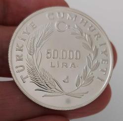 1992 MUHSİN ERTUĞRUL 100.YIL DOĞUM YILI GÜMÜŞ 50.000 LİRA ORİJİNAL HATIRA PARASI ÇİLL M1UU1H1 ÇOK NADİR