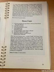 TOLL HOUSE HERİTAGE COOKBOOK : A COLLECTİON OF FAVORİTE DESSERT RECİPES - NESTLE - A RUTLEDGE BOOK - İNGİLİZCE KİTAP (TOLL HOUSE MİRAS YEMEK KİTABI: EN SEVİLEN TATLI TARİFLERİNDEN BİR KOLEKSİYON)