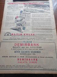 Cumhuriyet Gazetesi - 1 Ağustos 1954 - Kurultaydan Sonra CHP İçinde İç Mücadele Arttı - Devlet Vekili Doktor Mükerrem Sarol - Radyoların Çalışma Saatleri - Müslüman Olan Bir Ermeni Delikanlısı Gülhane Parkında Sünnet Edildi - İstanbul'da Kurulacak Manifaturacılar Sitesi - Milli Oyunlar Müsabakası Bütün Yurtta Büyük Alaka Topladı - Amerikan Hava Filosu Dün Geldi - Balkan Askeri İttifakı - Hasan Ali Yücel Köşe Yazısı - Kıbrıs'ta Türklerin Bugünkü Mitingi - Muhtar Seçimleri 7 Kasım'da Yapılacak - Abdülazizin Ölümü - Transfer Ayı Dün Nihayete Erdi - Safiye Ayla - Belkis Öziner - Film Yıldızı Ayfer Feray Puro Tuvalet Sabunları Kullanıyorum Diyor - Hamiyet Yüceses - Perihan Sözer - Münir Nurettin Selçuk- Lütfü Güneri Gecesi