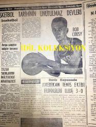 GÜNLÜK SPOR GAZETESİ - 10 ARALIK 1957 - Y. ZİYA ONİŞ'İN NAMZEDİ: O. APAK - KASIMPAŞA IRAK'A GİTTİ - HASAN POLAT İSTİFA ETTİ - MERKEZ HAKEM KOMİTESİ DÜN İSTİFA ETTİ - OSMAN ASAF KERMEN - İZMİR LİG MAÇLARI - BEŞİKTAŞ VESTEROS MAÇI - YUSUF ZİYA ÖNİŞ, METİN OKTAY, YILIN 5 SPORCUSU, LEFTER - HALİMİ GALİP - PROF. BASKETBOL TARİHİNİN UNUTULMAZ DEVLERİ, BOB COUSY - ALİ ULVİ TURAL - 1 MİLİN HİKAYESİ - İSTANBUL FERDİ BOKS ŞAMPİYONASI - ASIM KURT BASIN TOPLANTISI YAPTI - DÜNYANIN GELMİŞ GEÇMİŞ EN MEŞHUR FUTBOL YILDIZLARI - MUVAKKAR EKREM TALU - 1957 YILIN SPORCUSU - FAY TEMİZLEYİCİ REKLAMI, NECİP AKAR - BOKS BİRİNCİLİKLERİ