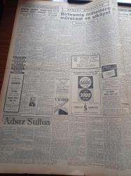 Cumhuriyet Gazetesi - 24 Ağustos 1954 - Ürdün Meliki Dün Şehrimize Geldi - Türkiye Ve Arab Alemi - Radyolu Bisikletler - Harb Okulu Tedrisatı 4 Seneye Çıkarılıyor - Torpido Filomuz ve Savarona Geldi - Mehmet Alıç 100 Liraya Canlı Bir Fare Yuttu - Mao Tse Tung Bugün Attlee'yi Kabul Edecek - Lig  Maçlarına Aid Fikstür Tespit Edildi - Gustav Sebes Macar Milli Takımını Tek Başına Kuramayacak -  Beyoğluspor - Askeri Müze Ankara'ya Nakledilmemeli - Rusya'da Halkın Hayatı Ölü Ruhlar Yazı Dizisi - Beynelmilel Portreler Charlie Chaplin - Şam Panayırı - Artist Joan Bennett - Resimli Romanımız Yeşil Saksı - Gençlik Kıbrıs Davası İçin Kampanya Açıyor- Arı Unları - Coldspot Buzdolabı - Kibar Sabunu - Arlon En İyi Saattir - Mom Çalar Saatleri