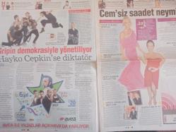 Habertürk Günlük Pazar Gazetesi - 11 Temmuz 2010 - Erman Kunter - Milletvekili Olabilirdim - Bisikletle Kıtaları Aşıyorlar - Rüya Test Sürüşü - Gürsel Tekin - Hiç Kimseye Hediye Almadım - Bettina Machler - Kim Daha İyi, Bettina mı Alara mı? - Alara Uzan - Ronnie Wood - Adsız Alkolikler Toplantısı'na Katılıyorum - Tokso'su Çok Olan Kupayı Alır - Ragbi Uğruna 25 Bin Kilometre Pedal Basacaklar - Jodie Burton - Ten Uyumu Yoksa Aynı Evde Yaşanmaz - Siyasetçi İyi Şeyler Giymeli İyi Şeyler Yemeli - Miskinliğe Övgü - Elif Şafak - Kayınpederim Osmanlı Kökeniyle Böbürlenmez - Okyanus Kıyısında Balık Yemeyi Çok Seviyoruz - Gripin Demokrasiyle Yönetiliyor - Hayko Cepkin - İtalyan Boğasını Test Ettik - Yorulmadım Ünlendikçe Azıyorum - Gmail'in Var mı Derdin Var! - Gece ve Gündüz Filmi - Eskişehir ile Bitlis Karşı Karşıya  Hollywood'un Sevilmeyen Adamı fotoğraf ve haberi - Tam Takım Gazete