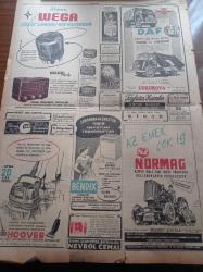 Cumhuriyet Gazetesi - 19 Ekim 1952 - Adnan Menderes Ve Fuat Köprülü Bu Sabah Geliyorlar - Adnan Menderes Londra'dan Ayrılırken Mühim Bir Demeçte Bulundu - Churchill ve Eden Ankara'ya Davet Edildiler - Rusya'daki Müslümanların İmhası - Doğan Şahin Boğazı Uzunlamasına Yüzerek Geçti - Amerikan Seçimleri Ve Cumhuriyet - Havacılığımıza Dair Saunders'in Demeci- Doktor Nurullah Kunter - İçişleri Bakanı Ethem Menderes- Amerika'da Atom Bilgini John Lane İntihar Etti - Rusya'da Komünist Partisini Malenkov Eline Aldı - Saime Sinan Sabite Tur Gülerman Ve Radife Erten Tepebaşı Gazinosunda - Galatasaray'ın Adaletspora Attığı Gol - Haftalık Radyo Programı - İncesaz - Türk Pulları Rehberi - Çapa Eğitim Enstitüsü 20 Ekim'de Açılacak - Amerika'da Kullanılan İnsan Kobaylar- Hamdi Varoğlu - Arı Unları - Radyolin Diş Macunu - Movado Saatleri - Celal Şahin Beyaz Parkta - Necipbey Krem ve Briyantinleri - Baysal Çiçek Mağazası - DAF Kamyon Ve Otobüsleri - Alman Vega Çelik Lambalı Bir Radyodur