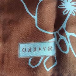 Vakko Saf İpek Eşarp Kahve ve Beyaz