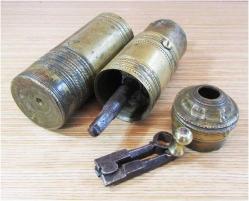 AnTiKa OSMANLI PiRiNÇ KaHVe DeĞiRMeNi....UsTa DamgaLı