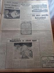 Cumhuriyet Gazetesi - 10 Kasım 1952 - Atatürk'ün 14. Ölüm Yıldönümünü - Yazan Profesör Doktor Afet İnan Kemal Atatürk ve Çanakkale Savaşı -  Atatürk'e Aid Tarihe Geçecek Bir Hatıra İlk Defa Açıklanıyor - Hasan Rıza Soyak - Zaferden Sonra Kral Aleksandr Beraberce Yunanistan'a Yürümemizi Teklif Etmişti - İsrail Devlet Başkanı Dr. Weizman Dün Sabah Öldü - Almanya'da Yeni Naziler Faaliyette - Anıtkabir İnşaatı 1953 Yılında Tamamlanacak - Hasan Ali Yücel Atatürkçülük Köşe Yazısı - Dr. Asım Arar - Atatürk'ün Geçirmiş Olduğu Hastalıklara Dair Hatıralar - Amerika İşçi Liderlerinden Murray Öldü - Kıbrıs Türk Lisesinde Kızıl Propaganda - Napoli Ankara Boks Maçları - Galatasaray Beşiktaş' Berabere Kaldı - Tarihte Türk Mimarisi - Stalin'in Gizli Harp Planları - Siemens - Chemol Yağları - Ericsson Elektrik Sayaçları - Gripin - Prestige Düdüklü Tencereleri