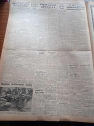 Cumhuriyet Gazetesi - 10 Kasım 1952 - Atatürk'ün 14. Ölüm Yıldönümünü - Yazan Profesör Doktor Afet İnan Kemal Atatürk ve Çanakkale Savaşı -  Atatürk'e Aid Tarihe Geçecek Bir Hatıra İlk Defa Açıklanıyor - Hasan Rıza Soyak - Zaferden Sonra Kral Aleksandr Beraberce Yunanistan'a Yürümemizi Teklif Etmişti - İsrail Devlet Başkanı Dr. Weizman Dün Sabah Öldü - Almanya'da Yeni Naziler Faaliyette - Anıtkabir İnşaatı 1953 Yılında Tamamlanacak - Hasan Ali Yücel Atatürkçülük Köşe Yazısı - Dr. Asım Arar - Atatürk'ün Geçirmiş Olduğu Hastalıklara Dair Hatıralar - Amerika İşçi Liderlerinden Murray Öldü - Kıbrıs Türk Lisesinde Kızıl Propaganda - Napoli Ankara Boks Maçları - Galatasaray Beşiktaş' Berabere Kaldı - Tarihte Türk Mimarisi - Stalin'in Gizli Harp Planları - Siemens - Chemol Yağları - Ericsson Elektrik Sayaçları - Gripin - Prestige Düdüklü Tencereleri