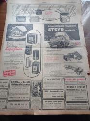 Cumhuriyet Gazetesi - 14 Kasım 1952 - Eisenhower'in Avrupa'ya Gelmesi Muhtemel - Celal Bayar'ın Bursa'da Tetkikleri - Yunan Seçimleri Ve Komünistler - Virginia Bruce Ve İpar İkinci Defa Evlendiler - Milli Eğitim Bakanı Tevfik İleri - Demokrat Parti Bir Beyaz Kitap Yayınladı - Tövbekar Yankesici Eşkıya Memed Eski Mesleğine Döndü - Memleket Röportajları Yazan Yaşar Kemal - Adnan Menderes'e Hediye Edilen Süpürge - Rita Hayworth Ve Yeni Kocası - Beşiktaş Fenerbahçe Maç Bileti Yüzünden Dün Hadiseler Oldu - Amerika'nın İlk Atom Denizaltısı Tamamlandı - Opera Binası Eğitim Binasına Verildi - Macar Futbol Yıldızı Szobel - Mesud Cemil'in 40. Yıl Jübilesi - Steyr Kamyonları - Süperflame Petrol Sobaları - Ericsson
