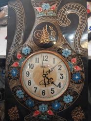 DUVAR SAATİ,  MİNELİ, EL İŞLEME BAKIR,  TUĞRALI ÇİÇEK DESENLİ, HISLON MARKA DUVAR SAATİ, PİLLİ SAAT ÇALIŞIR DURUMDA 45X30 CM