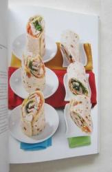 Finger Food / 100 Tasty Recipes to Enjoy with Your Favorite Cocktails