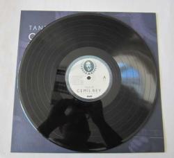 TANBURİ CEMİL BEY KÜLLİYATI 78 Devir Gramafon Plaklarıyla Yüz Yıllık Kayıtlar  (1 LP+10 CD+Kitap) / On 78 RPM Gramophone Rceords Hundred-Year-old Recordings Tanburi Cemil Bey Collection