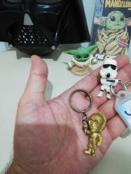 Star wars yıldız savaşları figür oyuncak biblo anahtarlık çanta süsü maske mini poster afiş tanıtım kartı Yoda koleksiyon dekor hediye nostalji tasarım süs hobi eğlence vintage aksesuar promosyon reklam Hediyelik dekorluk retro minyatür diorama ölçekli